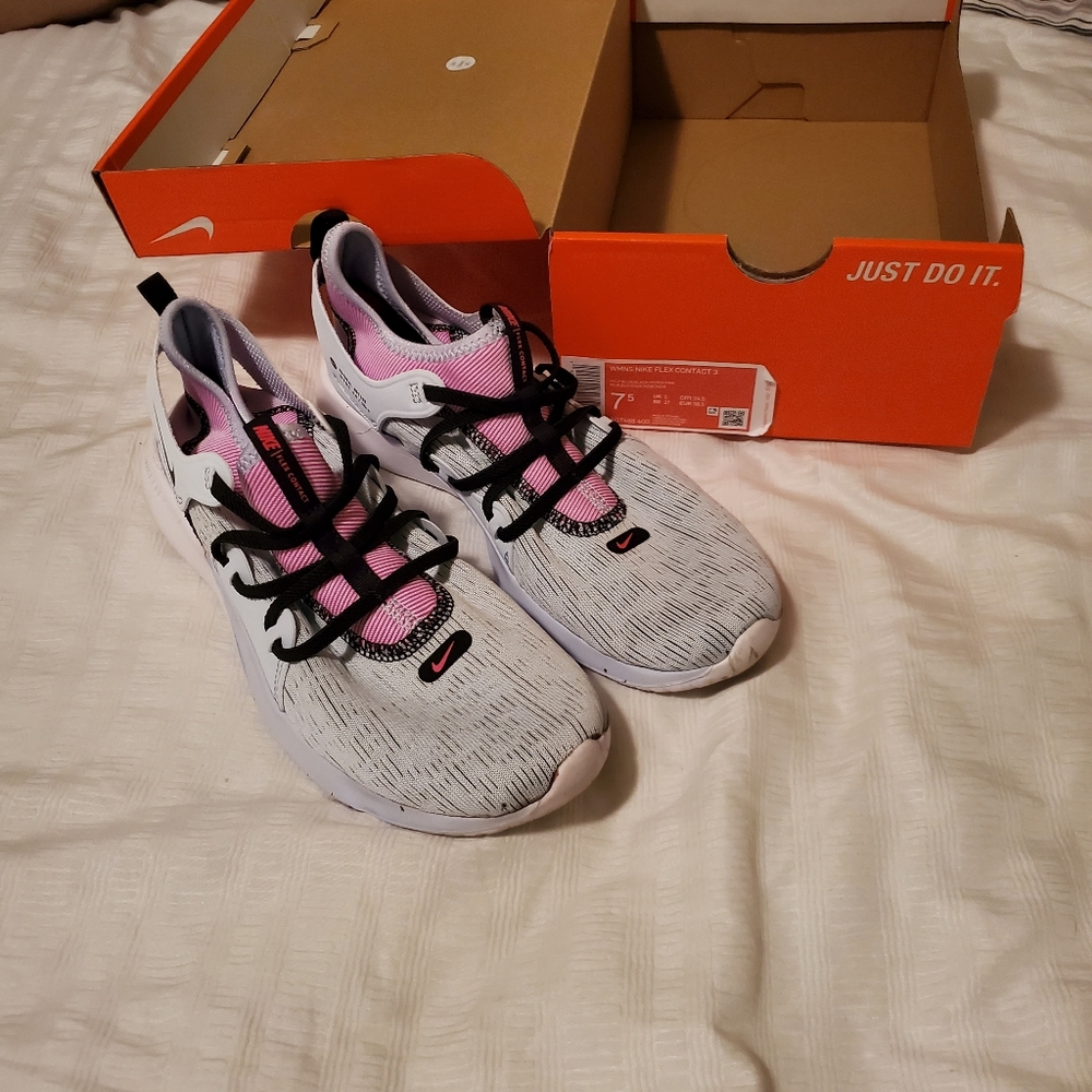 COPY - WMNS NIKE FLEX CONTACT 3